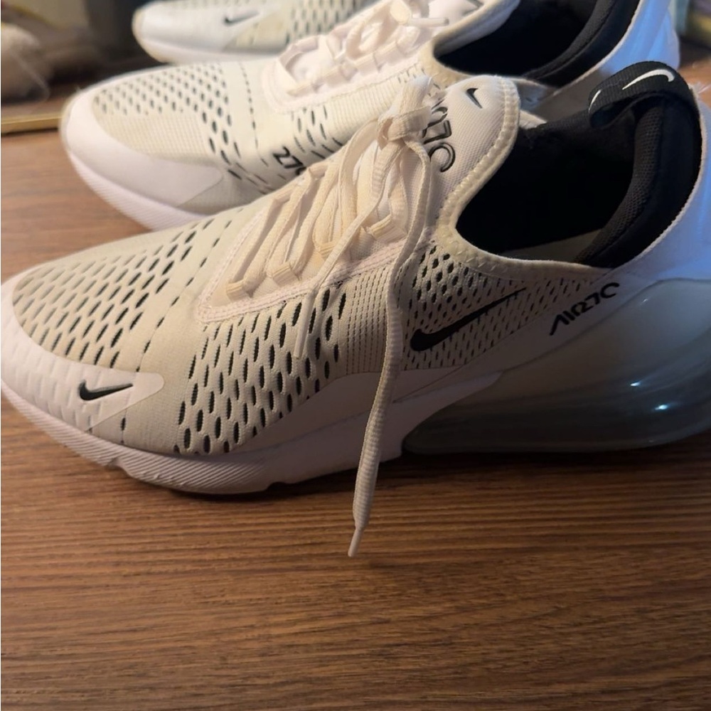 Nike Air Max 270 Cream Sneakers